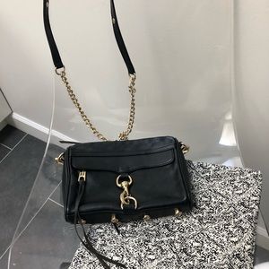 Crossbody bag